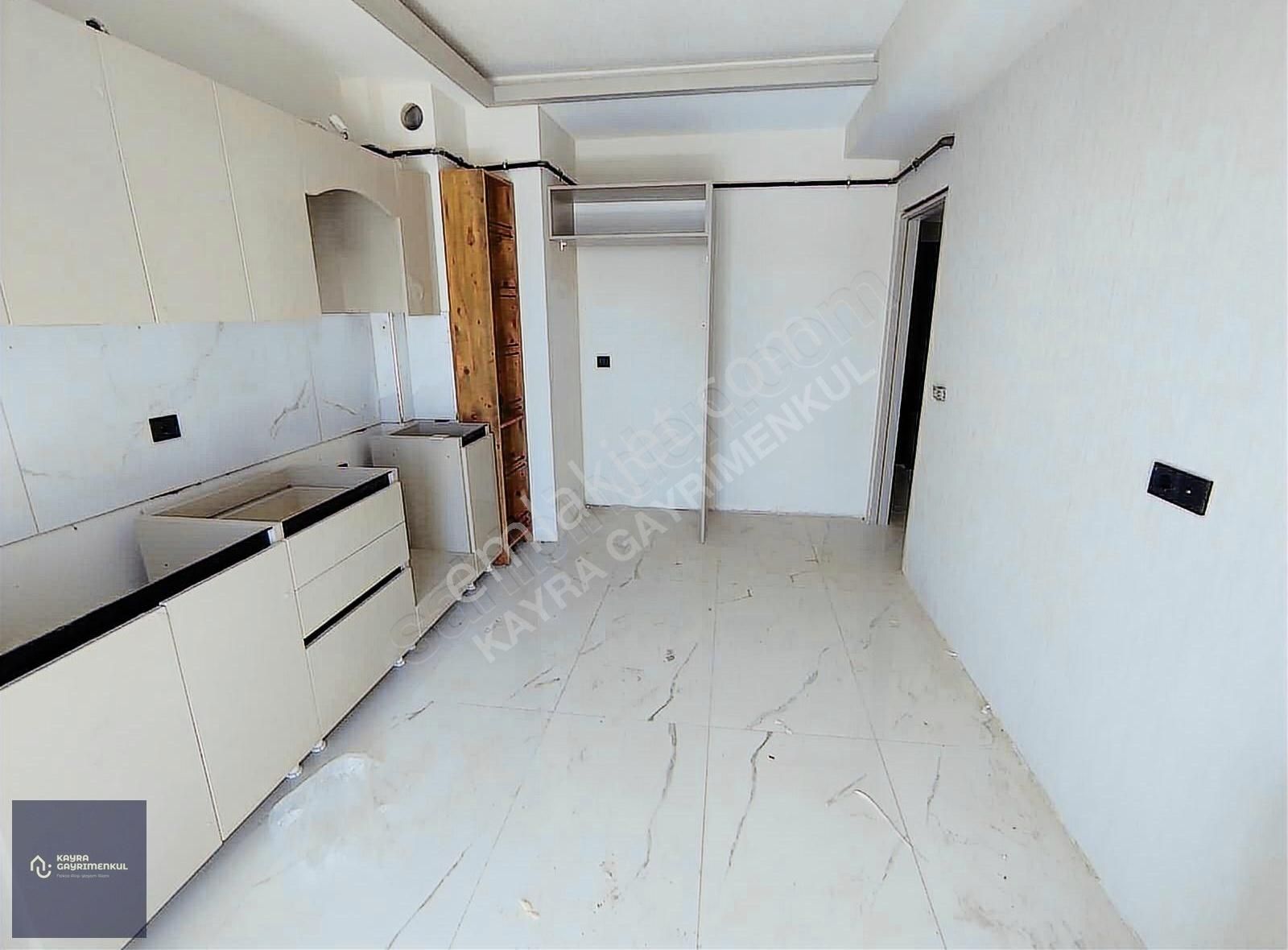 Kayra'dan Cadde Yanı Satılık En Özel Proje 4+1 190m² Ferah Büyük