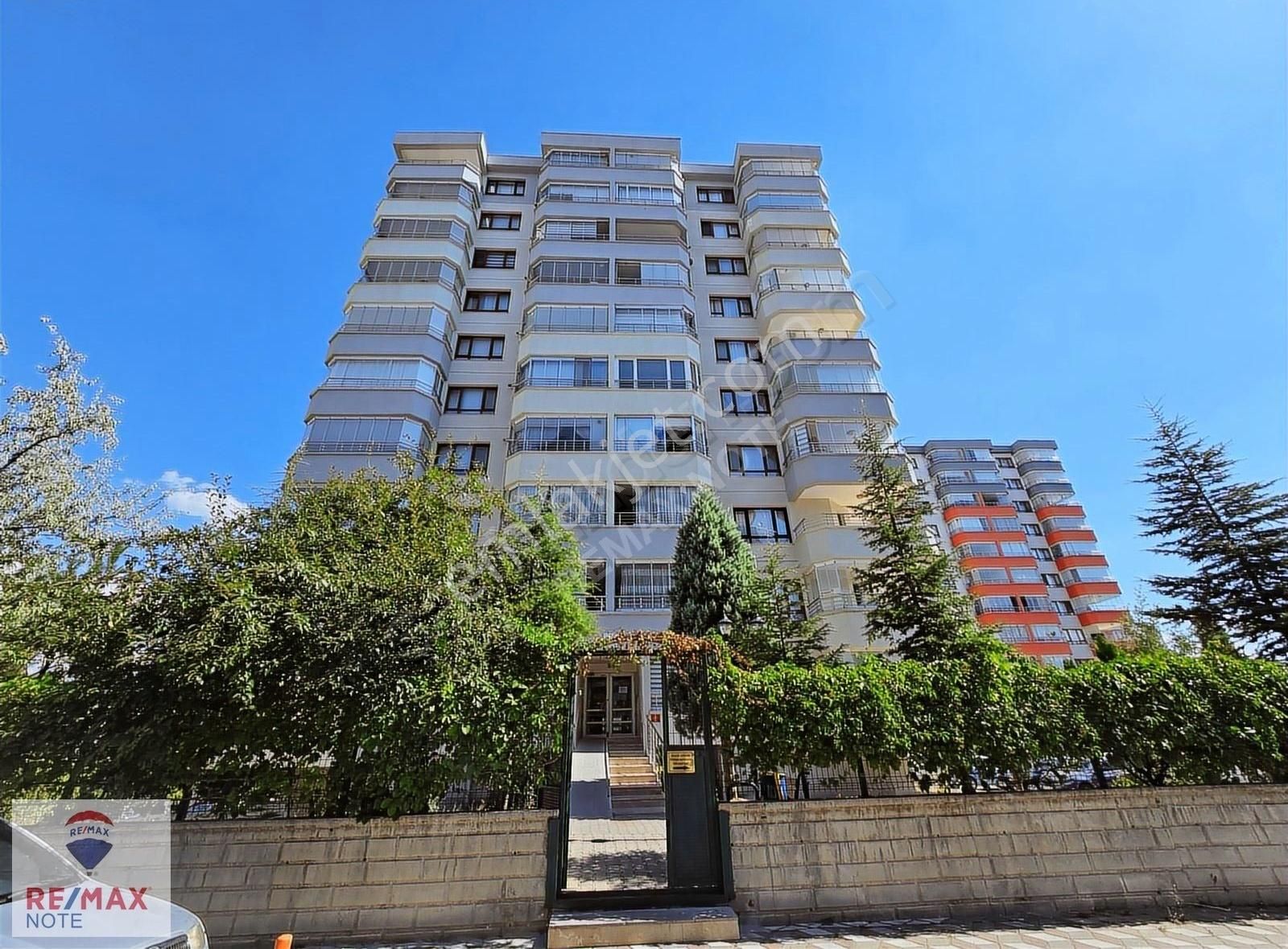 Eryaman Eylül Sitesi Kiralık 3+1 Asansörlü, Boş