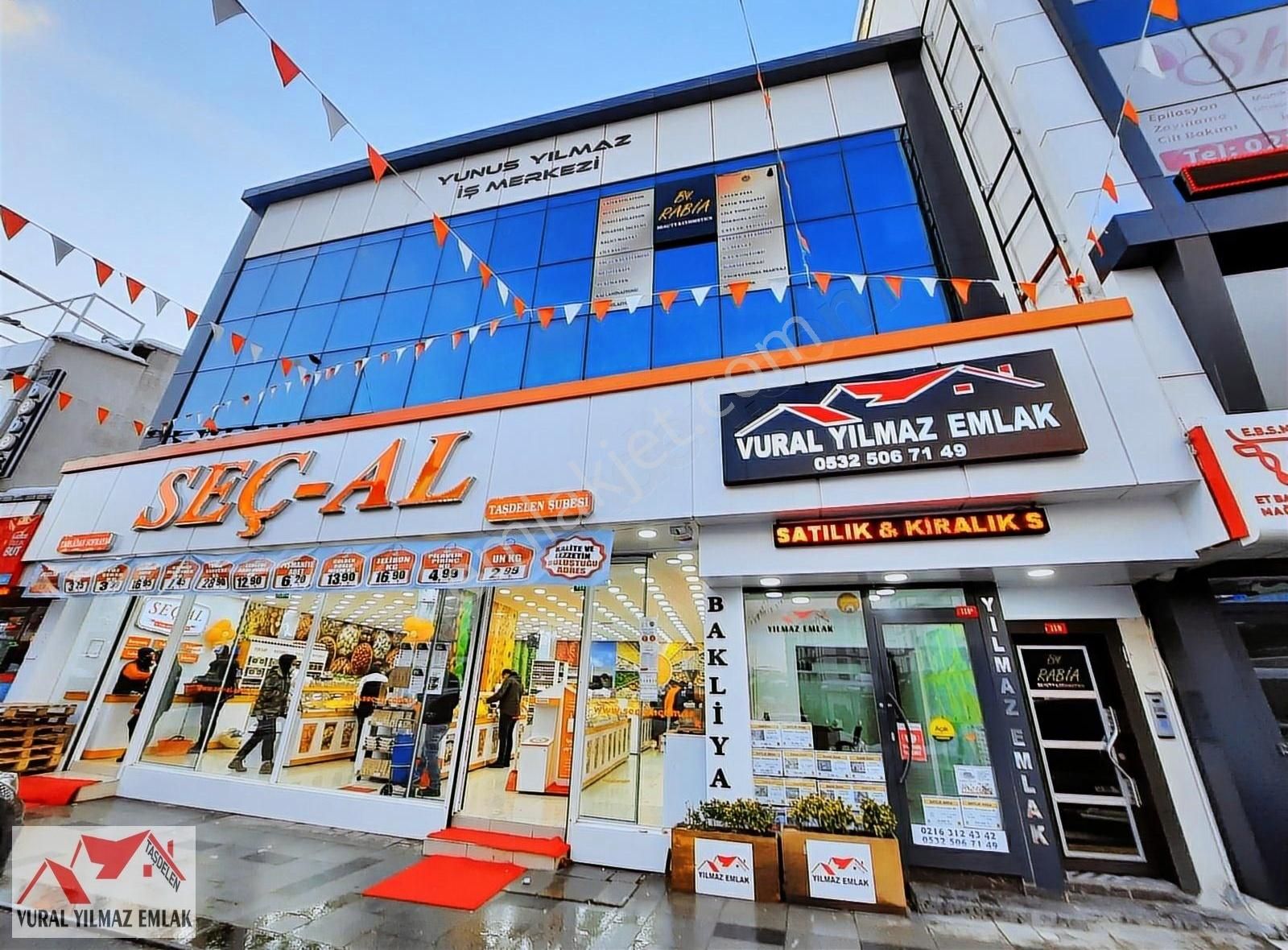 Taşdelen Merkezde Kiralık Ofis Katları 3+1-1+0
