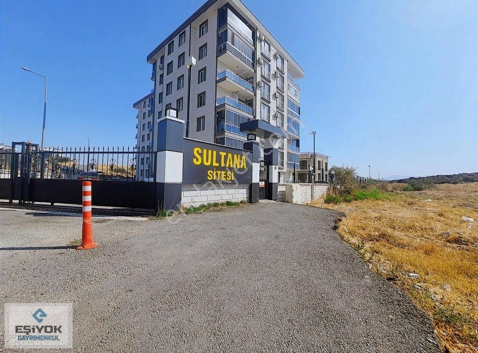 Torbalı Ayrancılar Inonu Mah.de Sıte Icerısınde Arkat 3+1 Daıre