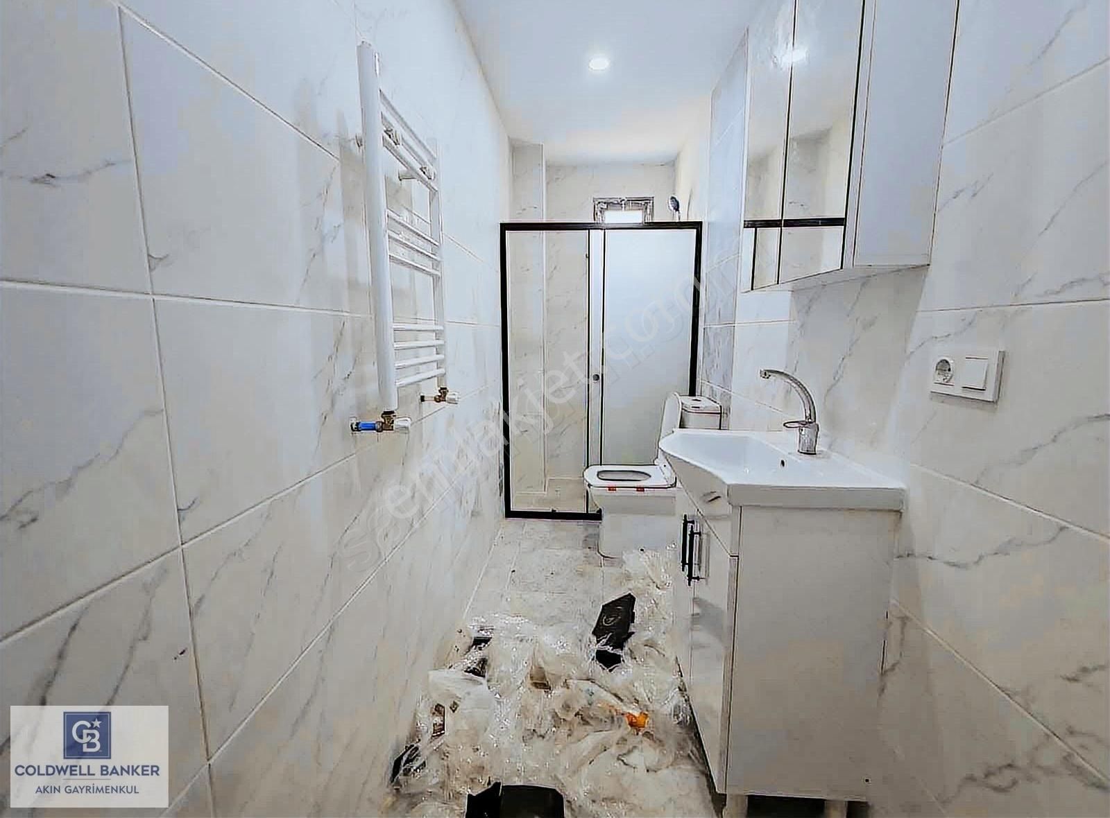 V.karani Mah. Açılacak Olan Metroya 5dk. Sıfır 2+1 Stlk Daire