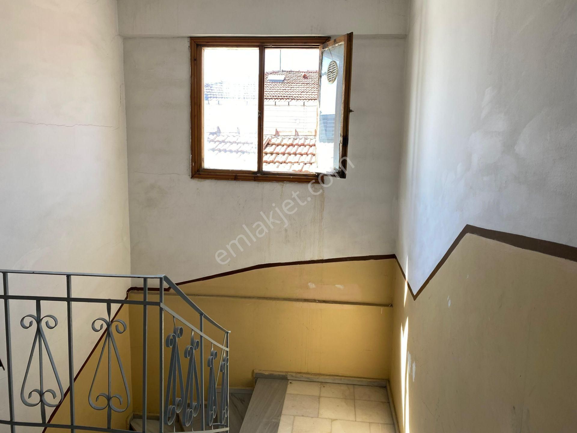 Avcılar İgs Yanı 70m2 2+1 Balkonlu - Görsel 4