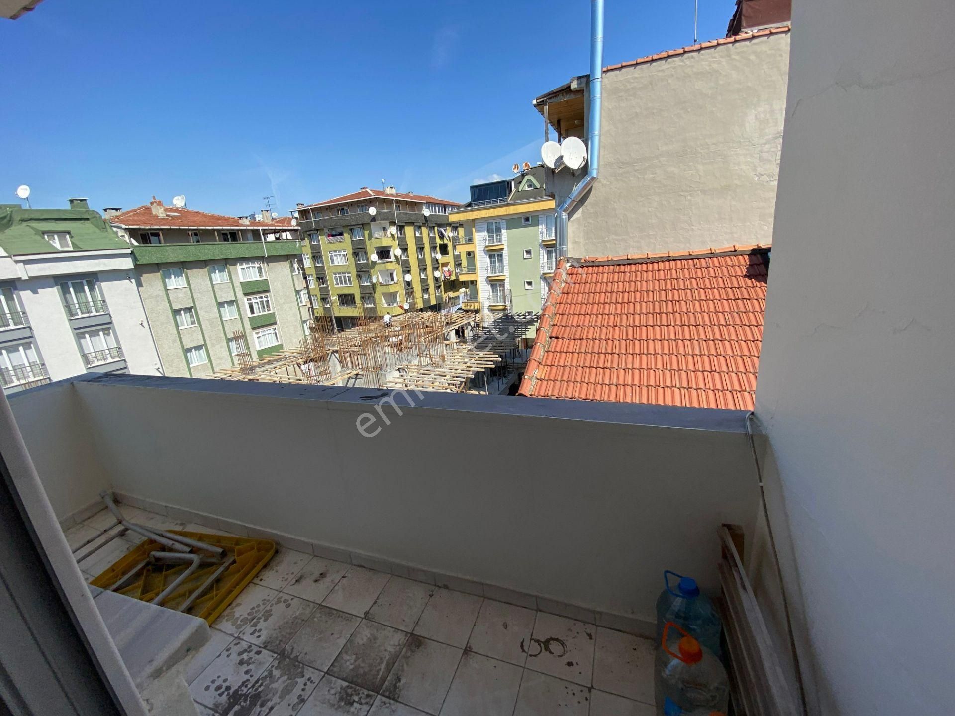 Avcılar İgs Yanı 70m2 2+1 Balkonlu - Görsel 11