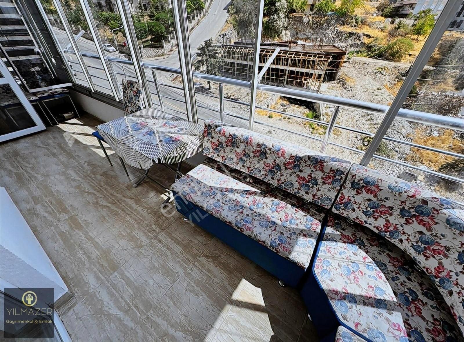 Yılmazer'den Ana Cadde Üzerinde Masrafsz 3+1 Arakat İskanlı Acil