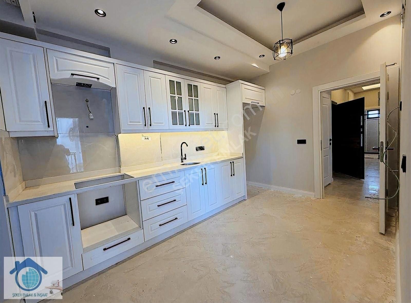 Sarılarda Lüx 2+1 Manzaralı Önü Açık Havuzlu Daire - Görsel 15