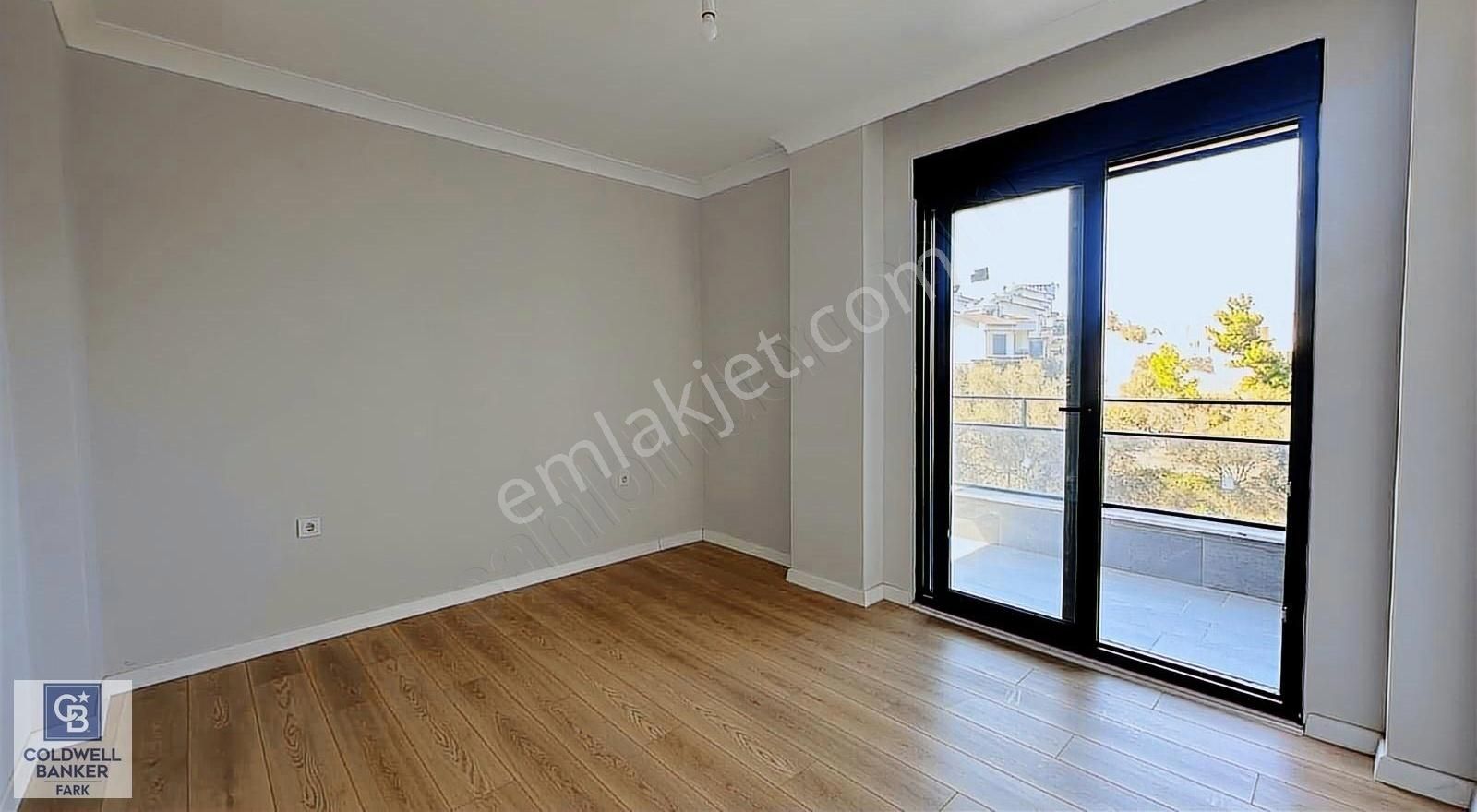 Cb Fark'tan Denize 200 Metre Lüks Müstakil Villa - Görsel 3