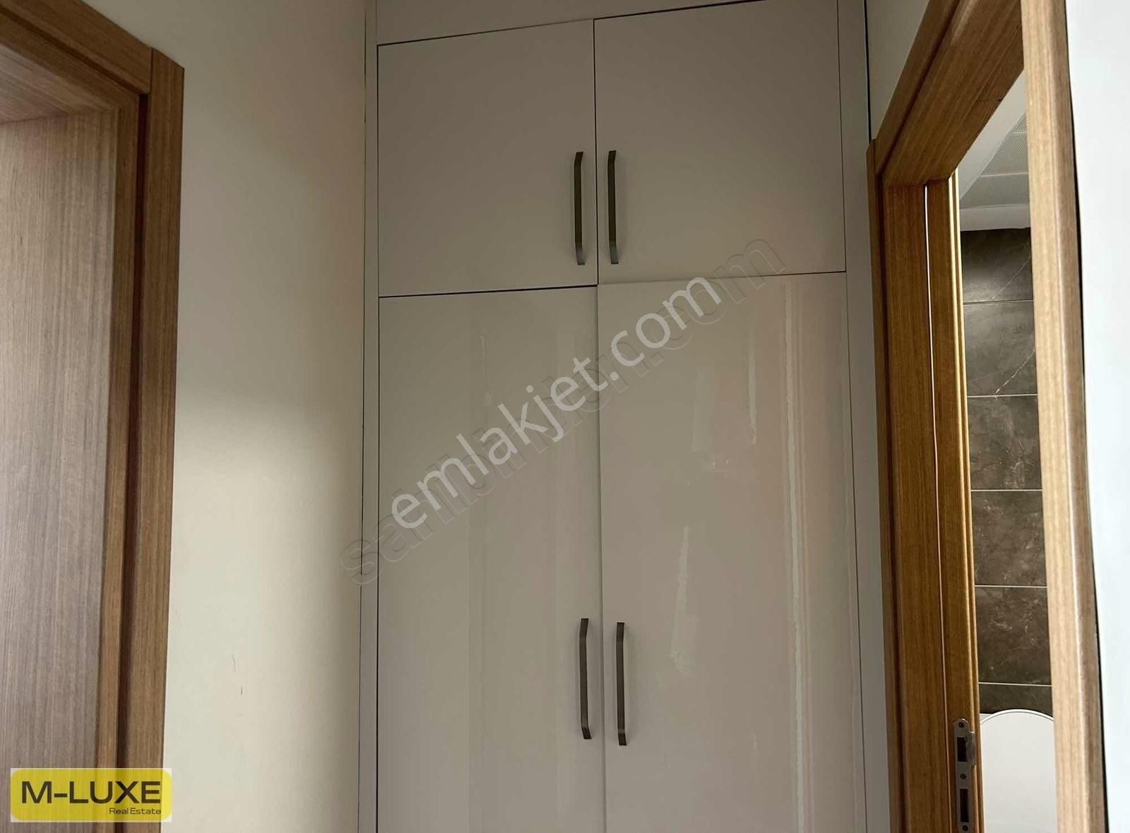 24.bölgede Resmi Devirli 3 Çephelı 2+ 1 Satılık Daire Güvenlikli