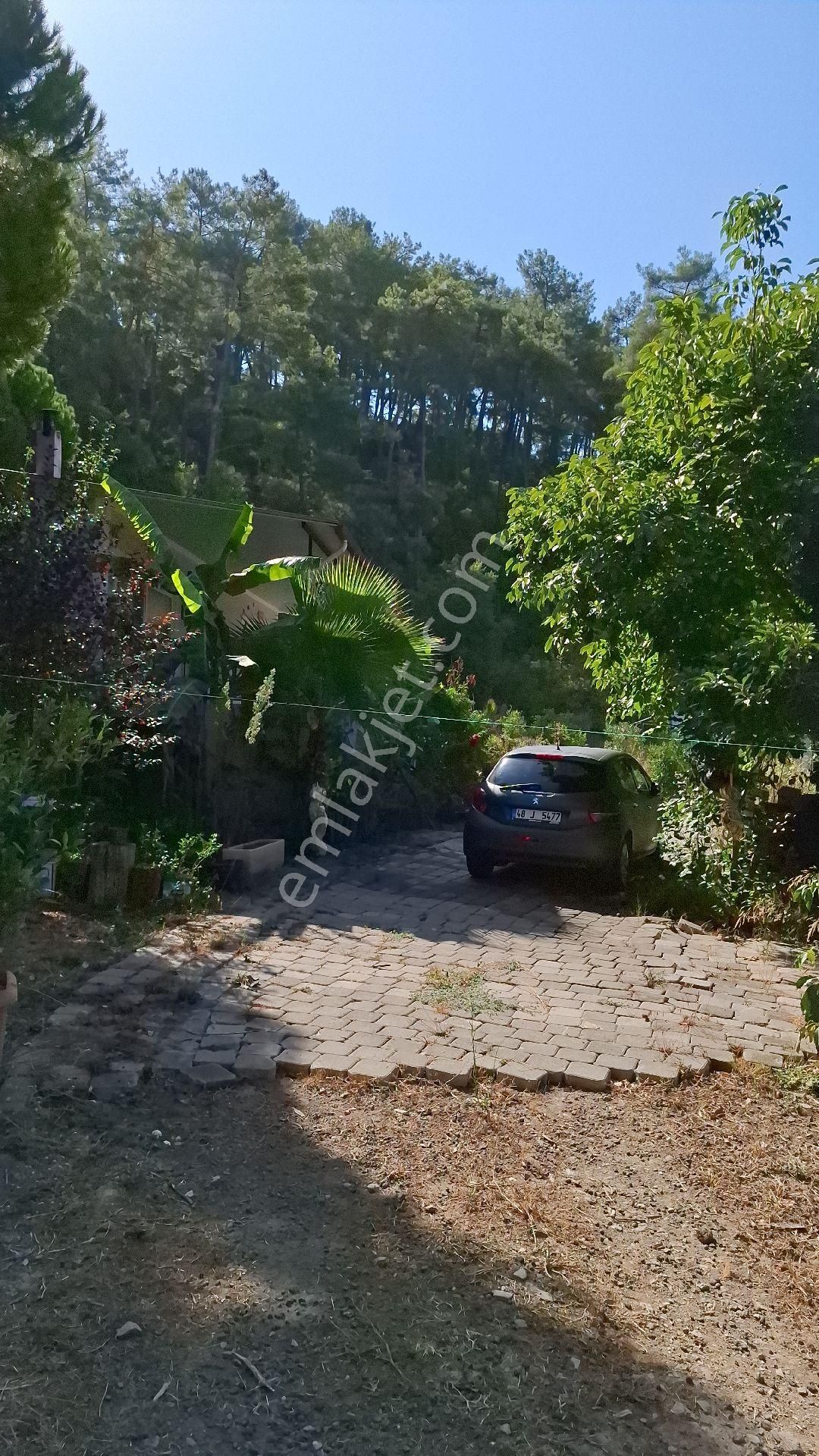 Marmaris Çamlı,da 2.500m2 Müstakil Bahçeli Konut - Görsel 33