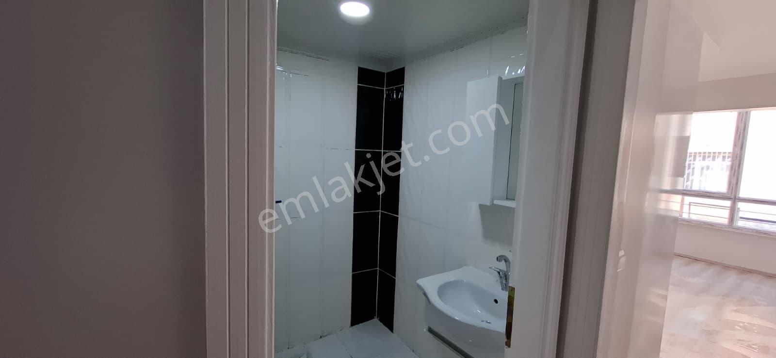 Eslem Gayrimenkulden Gökmedrese Civarında 3+1 Satılık Daire/ofis - Görsel 8