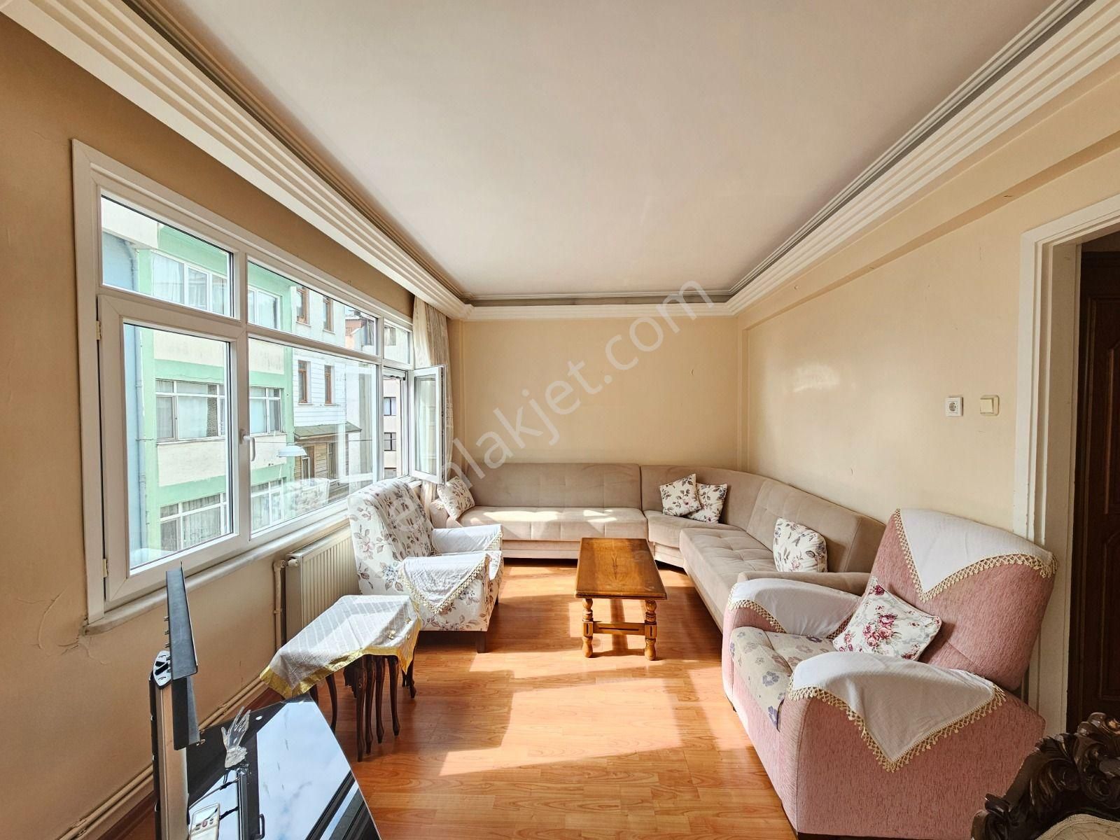 Deluxe 26 'dan Çevik Kuvvete 8 Dk Eşyalı Fırsat 2+1 110 M2 Daire