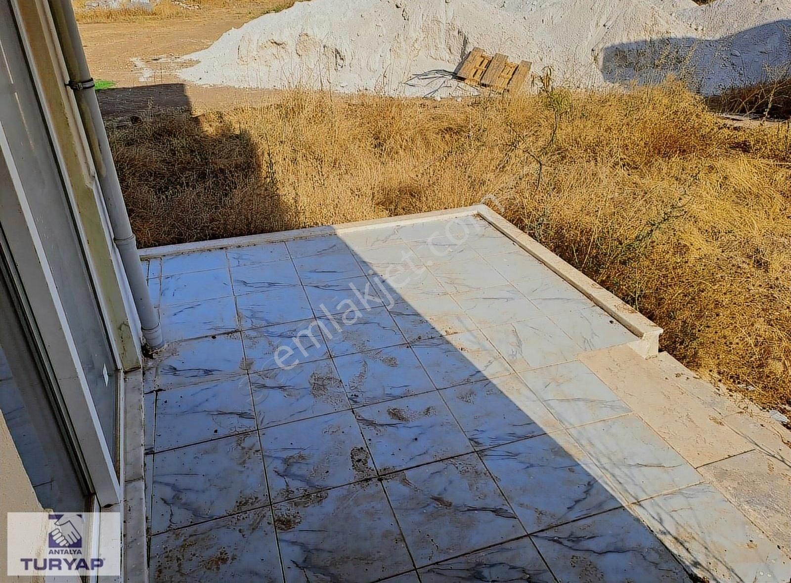 Antalya Döşemealtı Bademağacı Satılık Sıfır 2+1 İkiz Villa - Görsel 5