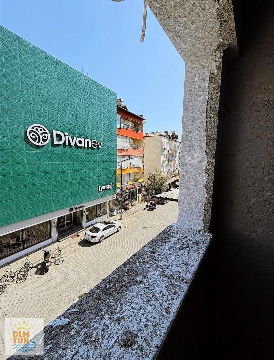 Dlm Tur'dan Ortaca Merkezde Satılık 1+1 Daire - Görsel 18