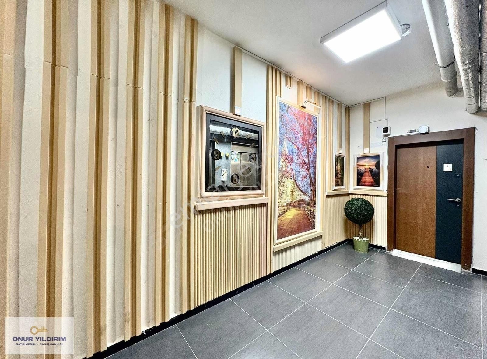 Sadece Onur Yıldırımdan 70 M2 K.otoparklı Spor Salonlu 1+1 - Görsel 18