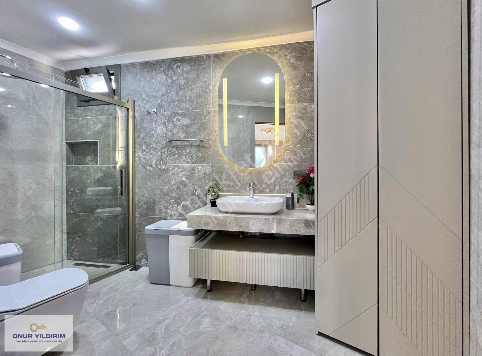 Onur Yıldırımdan Havuzlu Deniz Manzaralı Özel Tasarım 4+1 Villa - Görsel 16