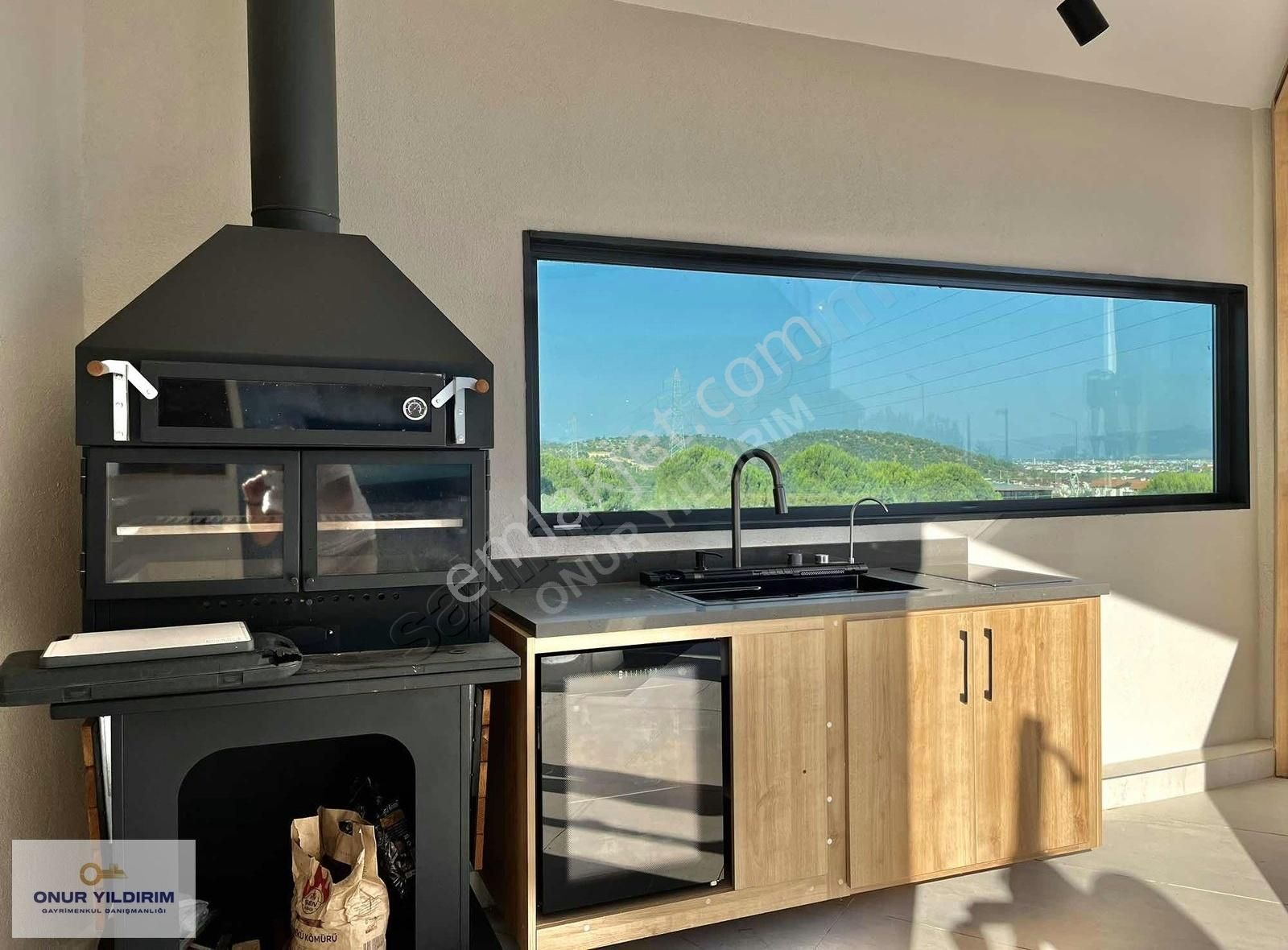 Onur Yıldırımdan Havuzlu Deniz Manzaralı Özel Tasarım 4+1 Villa - Görsel 29