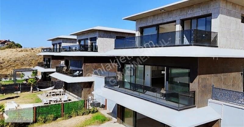 Msg'den Güzelbahçe'de Tam Müstakil 4+2 Prestijli Bir Villa Yaşam