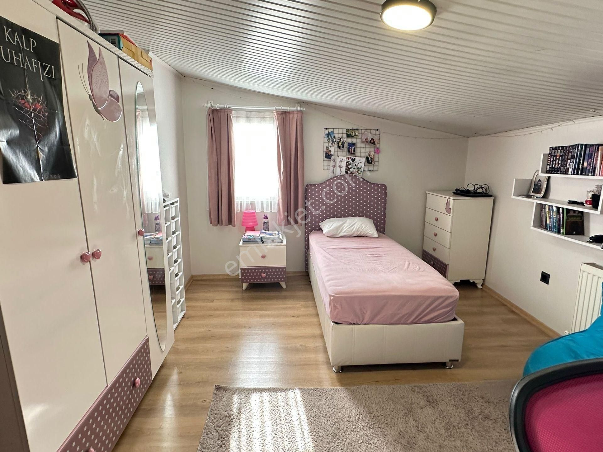 Güneşli Hürriyet Mahallesi Satılık 5+1 Daire 200 M² - Görsel 31