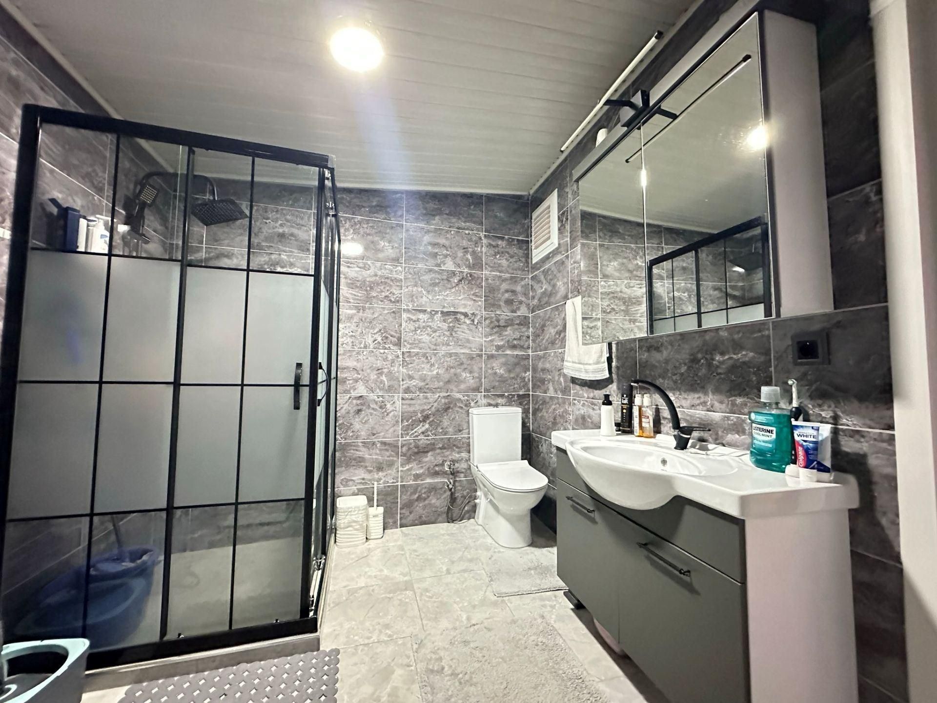 Güneşli Hürriyet Mahallesi Satılık 5+1 Daire 200 M² - Görsel 35