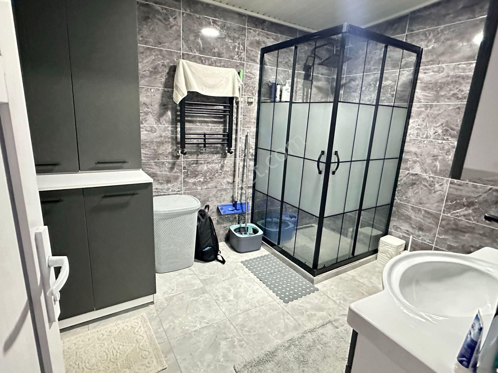 Güneşli Hürriyet Mahallesi Satılık 5+1 Daire 200 M² - Görsel 18