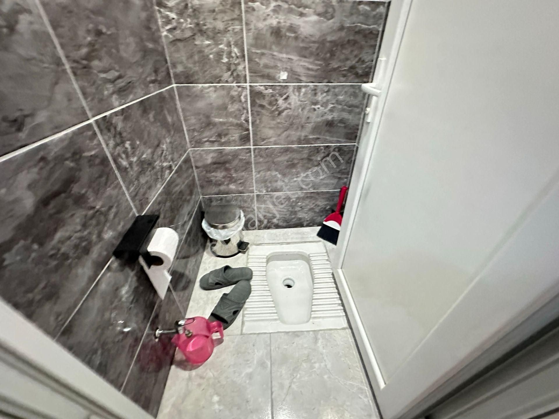 Güneşli Hürriyet Mahallesi Satılık 5+1 Daire 200 M² - Görsel 21