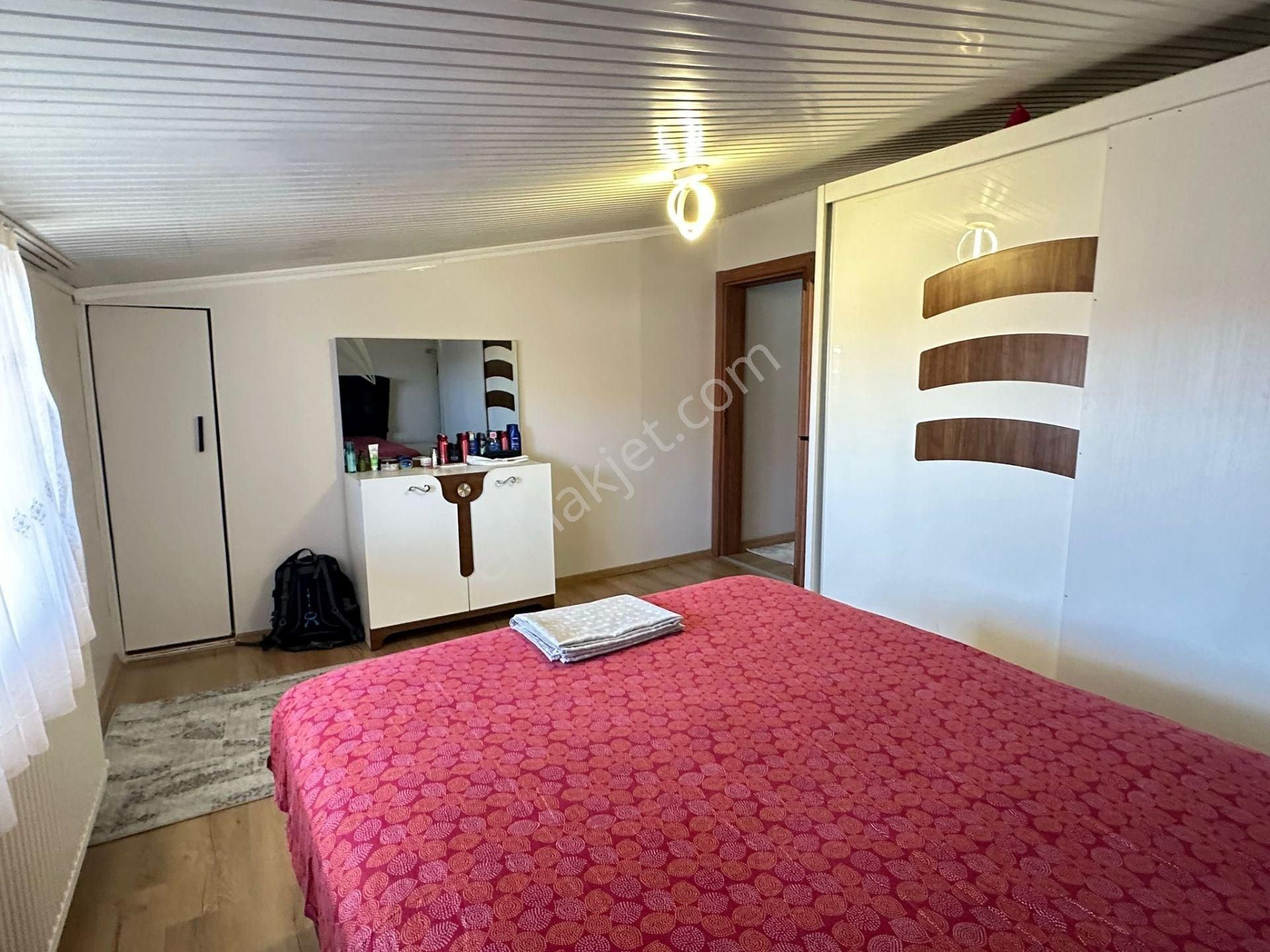 Güneşli Hürriyet Mahallesi Satılık 5+1 Daire 200 M² - Görsel 5