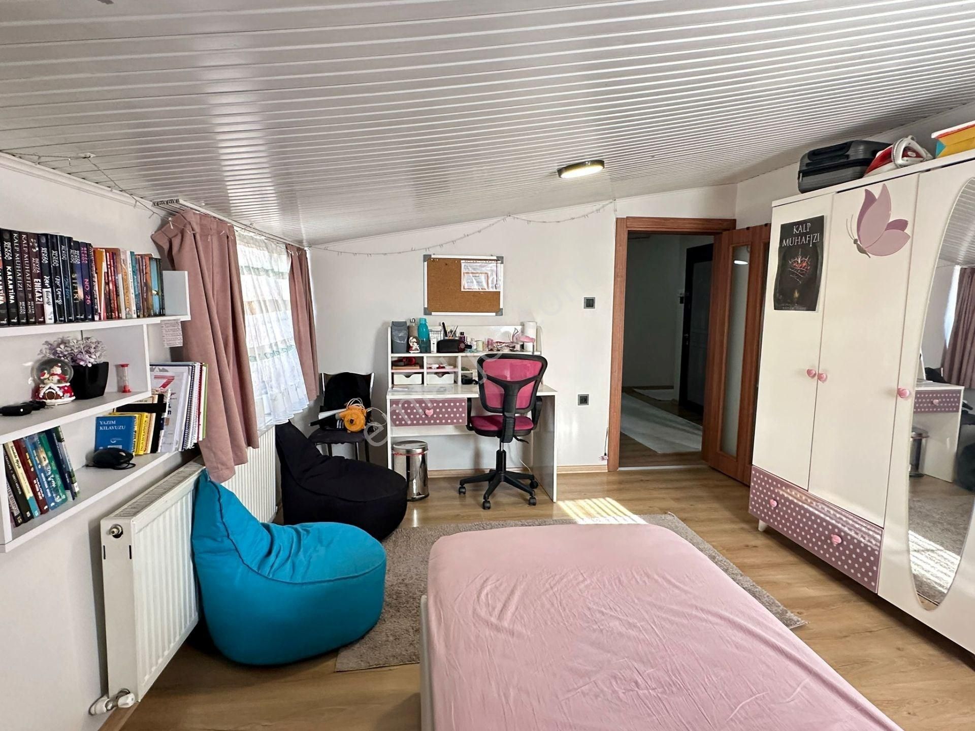 Güneşli Hürriyet Mahallesi Satılık 5+1 Daire 200 M² - Görsel 32