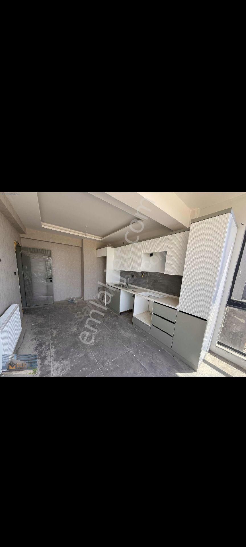 Elazığ Yolu Üzeri 4 Bloklu Havuzlu Beymen Yapıda Satılık Daire