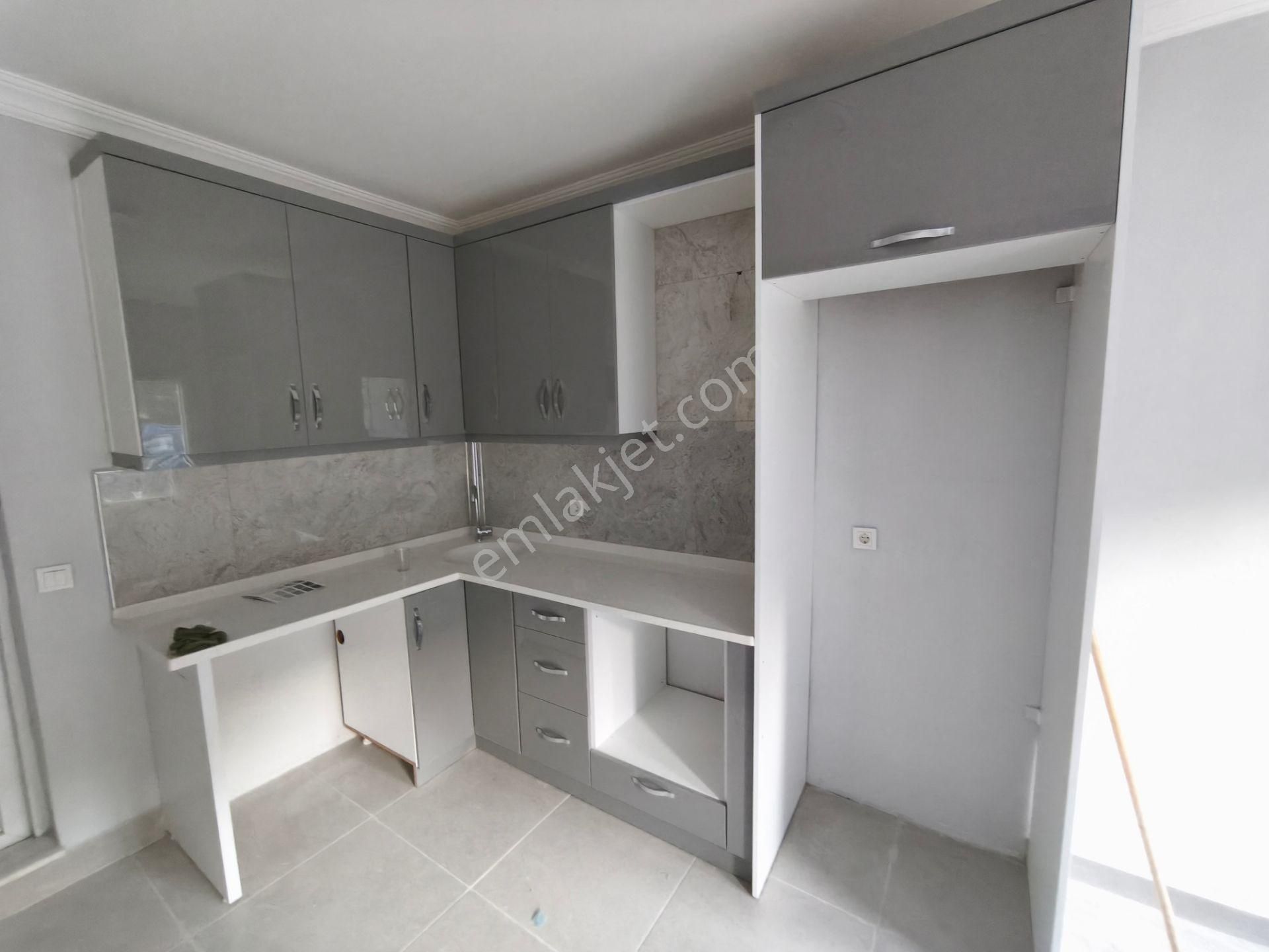 Sarnıç İçi Sıfırlanmış Kiralık 2+1 Daire