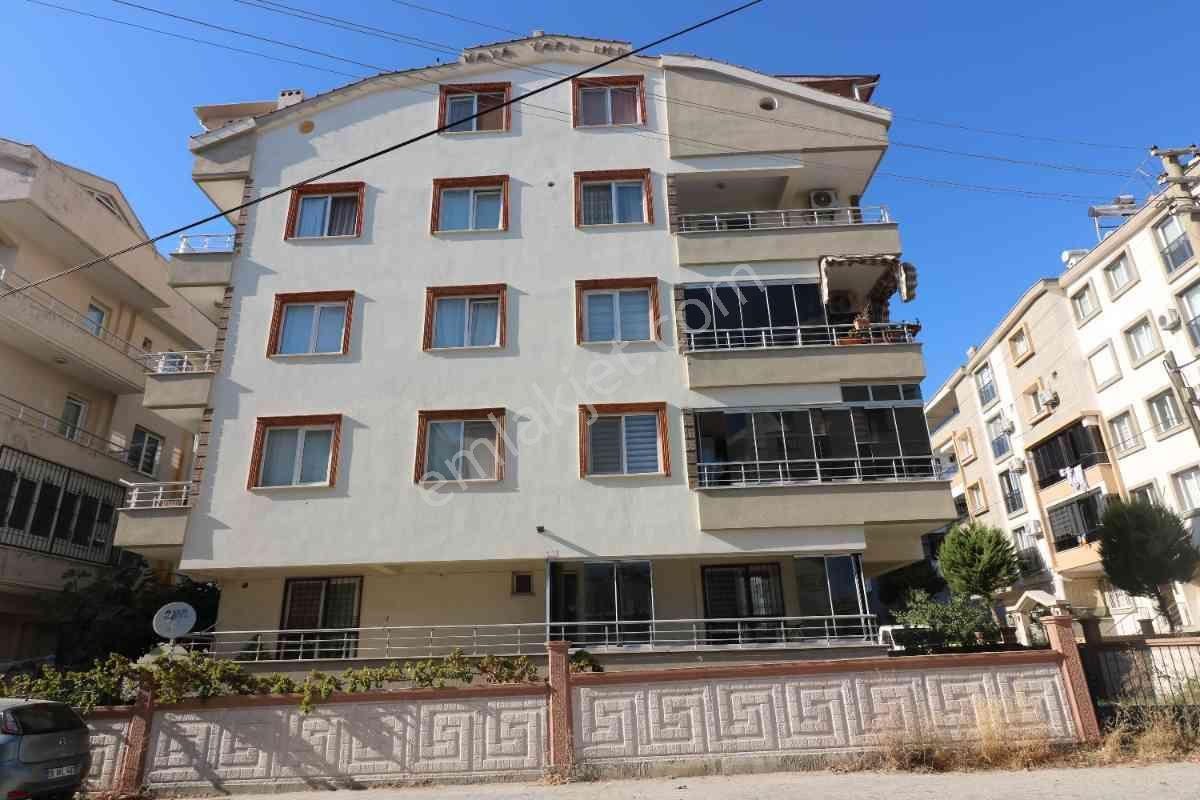 Didim Yeni Mahallede Satılık 3+1 Eşyalı Dublex Daire - Görsel 3