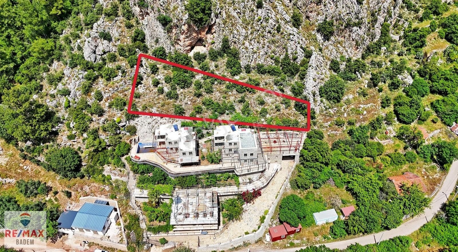 Marmaris Orhaniye Koyunda Deniz Manzaralı Satılık Tarla - Görsel 12