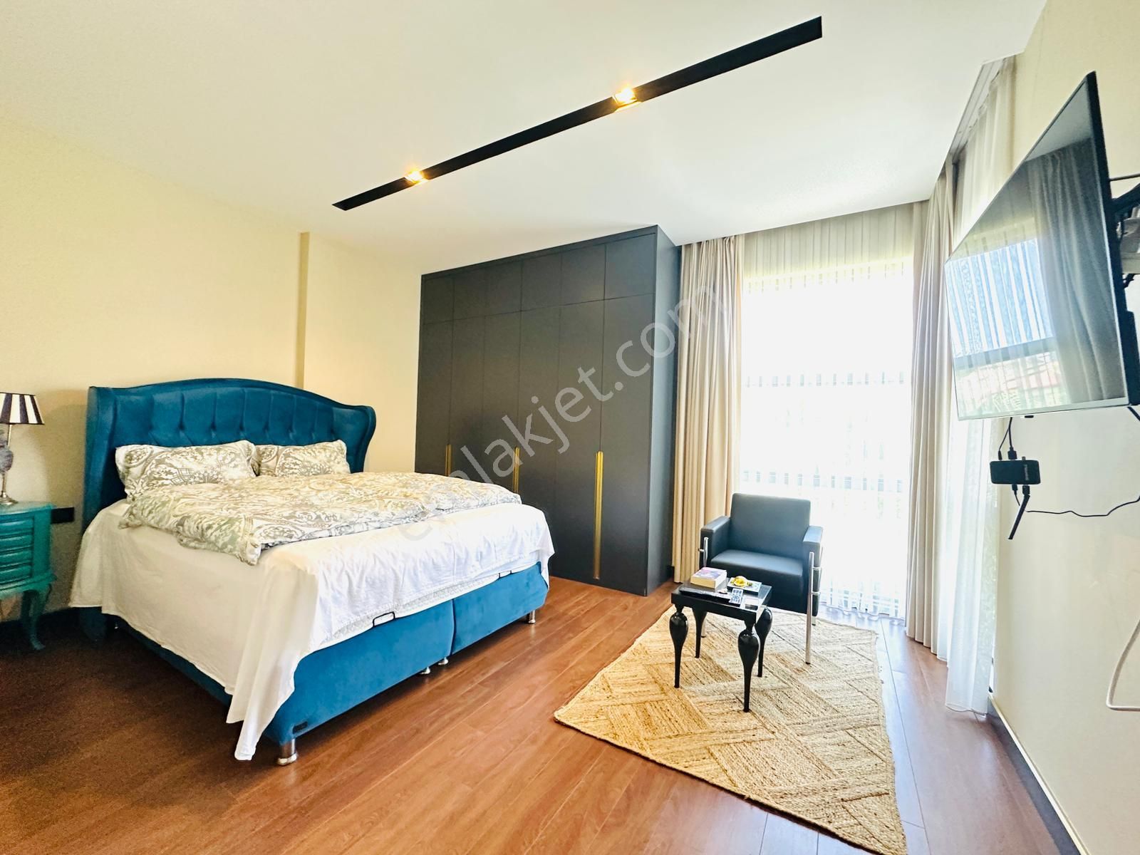 Kadınlardeniz Mah. Özel Havuzlu Tek Müstakil 4+1 Villa Satılık - Görsel 30