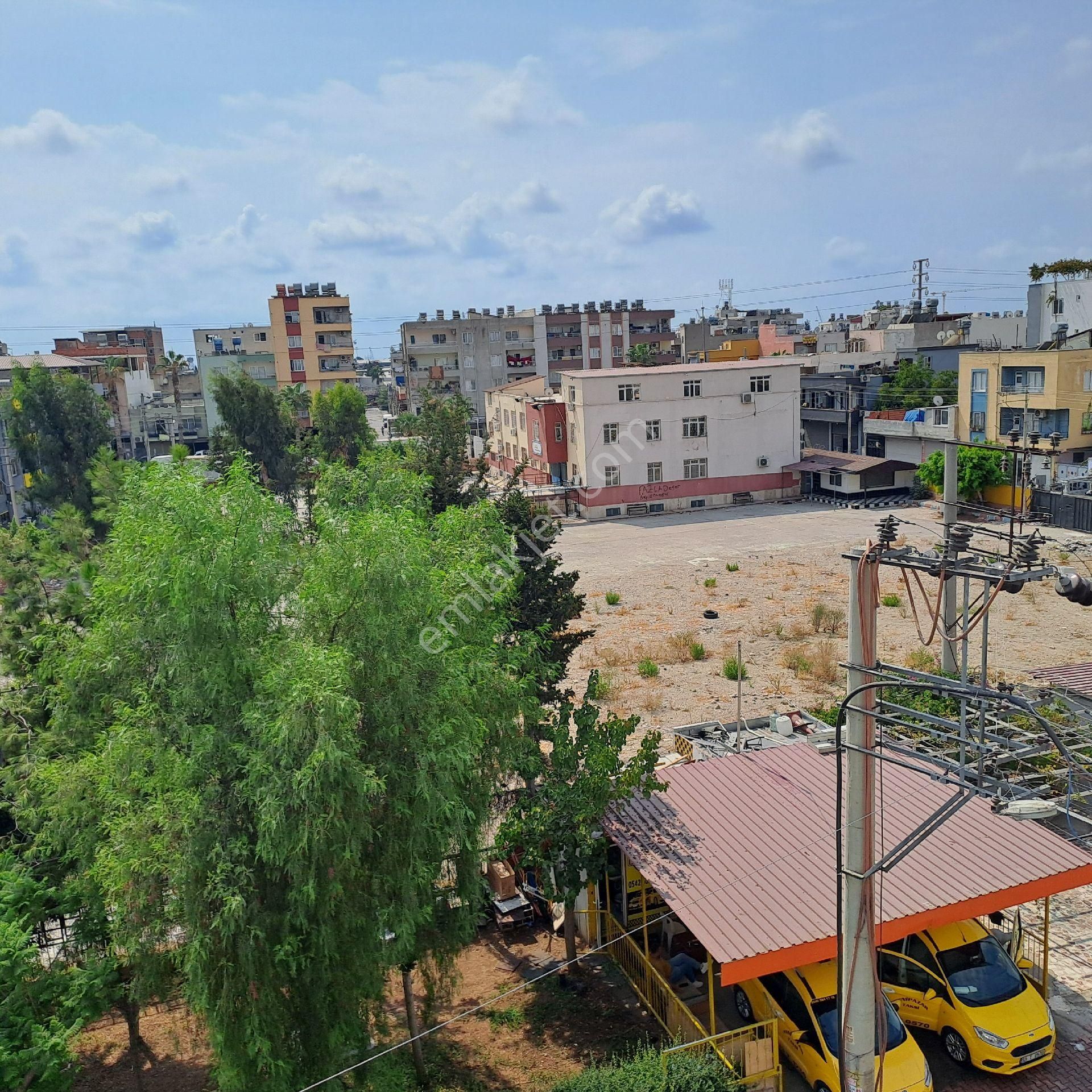 Hal Mahallesinde Kiralık Geniş Daire - Görsel 3