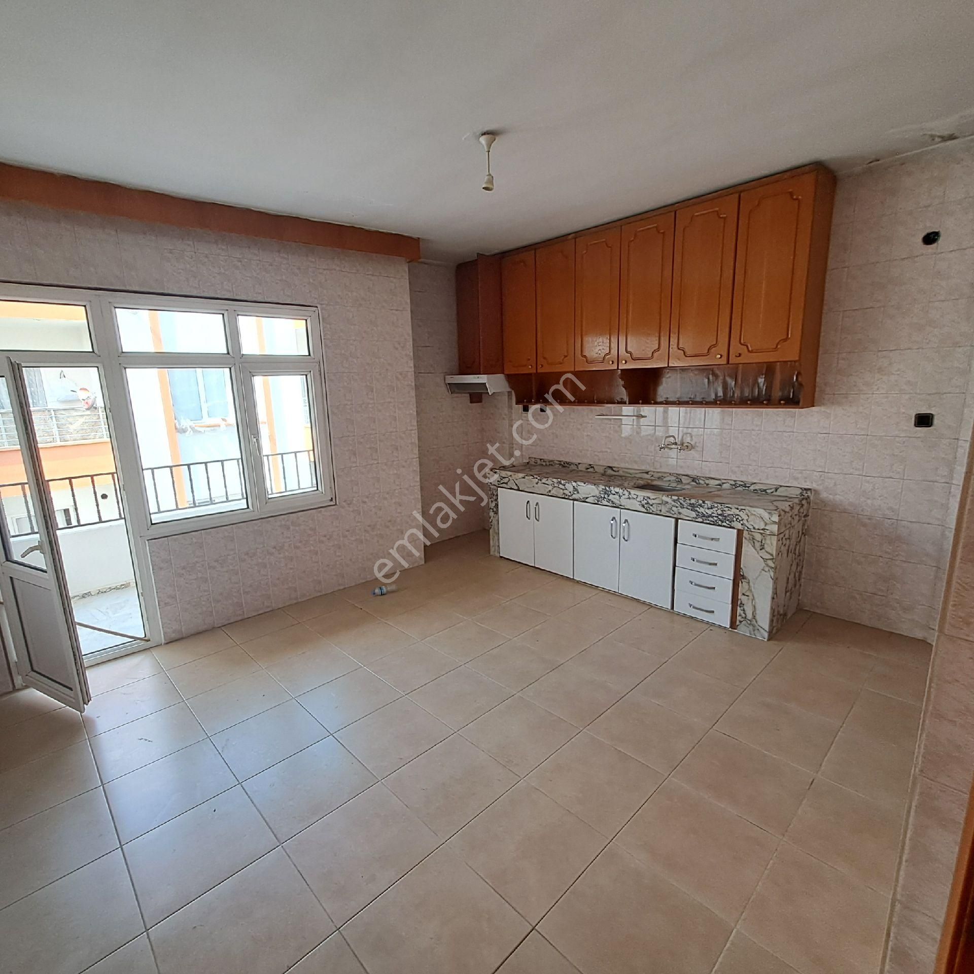 Hal Mahallesinde Kiralık Geniş Daire - Görsel 6