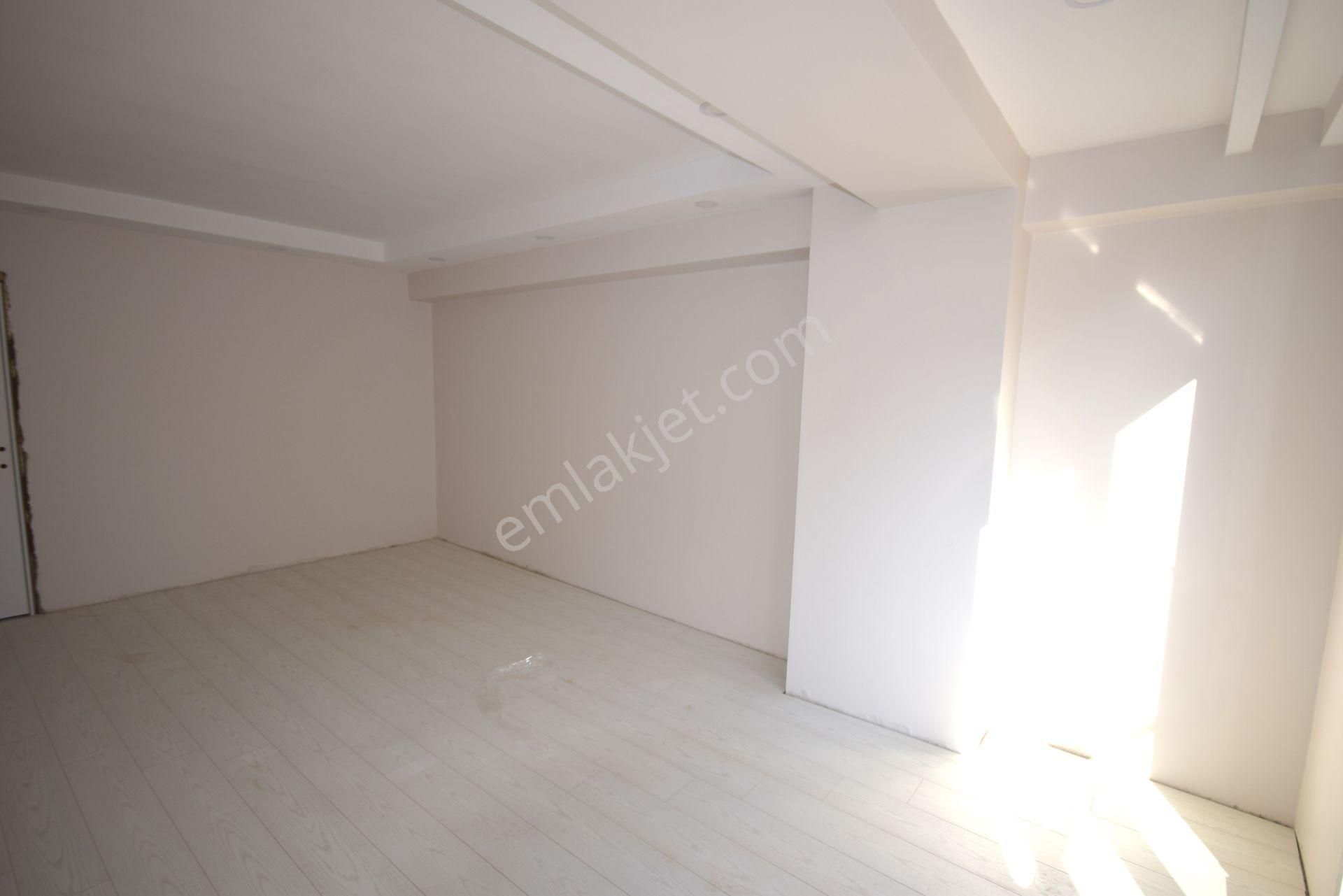 Goldhouse Dan Satılık Ferit Selim Paşa Da Ara Kat 2+1 Daire - Görsel 3