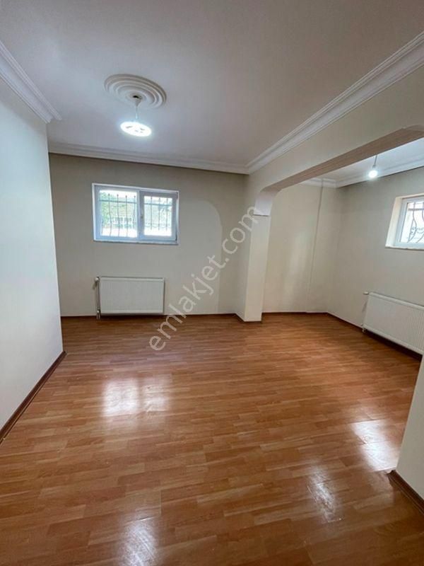 Mertcan Dan Atatürk Cad Yürüme 2+1 Bodrum Katında Fırsat Kiralık