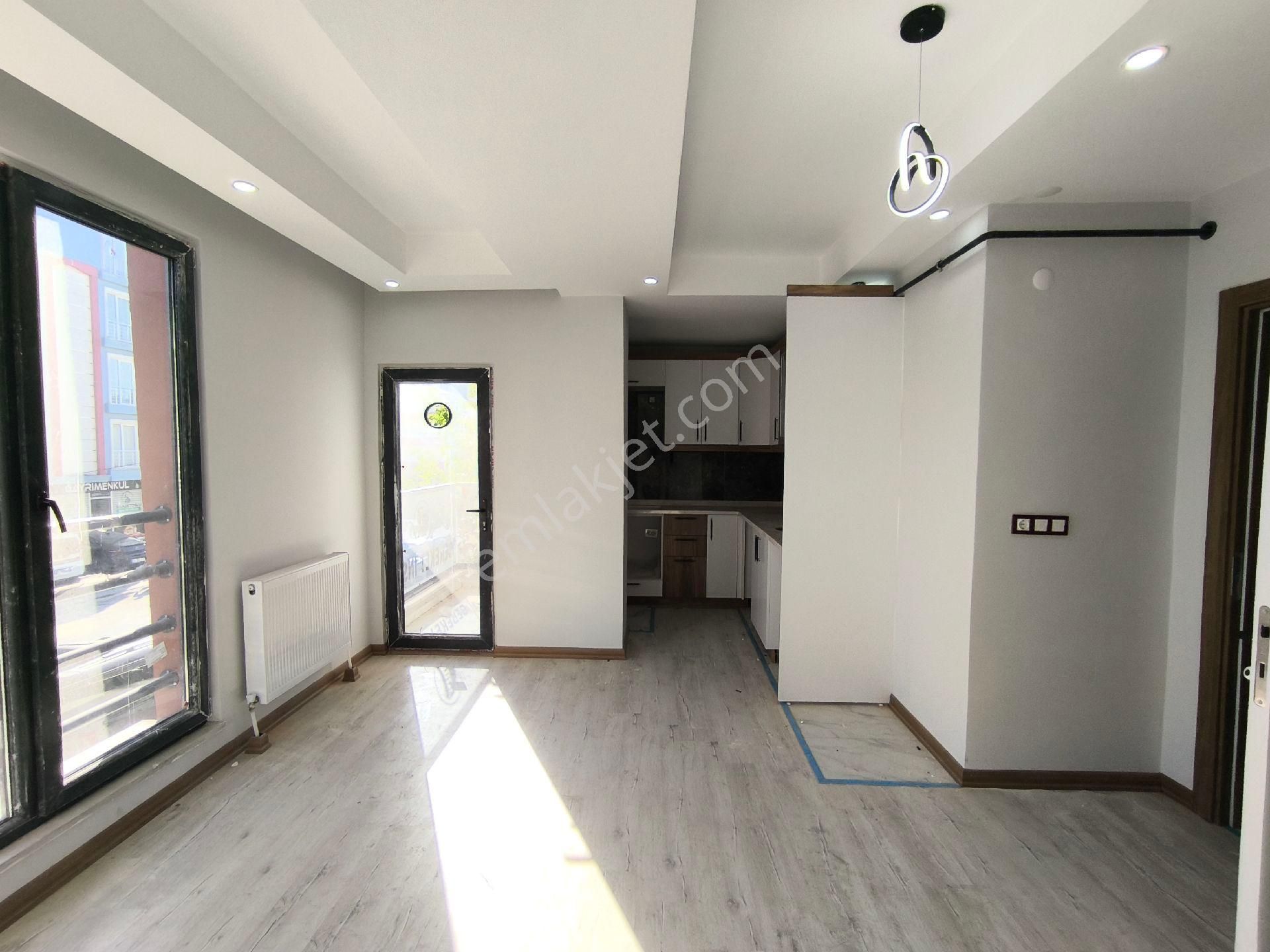 Fa Özbir'den İstasyon'da Acil Satılık İskanlı 2+1 Daire...! - Görsel 15