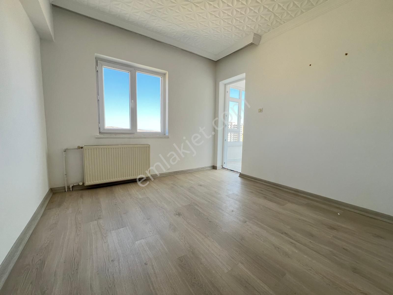 Engin Emlak'tan 5.kat 3+1 Çift Asansörlü Yapılı Daire - Görsel 12