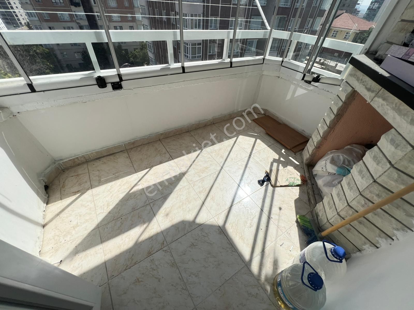 Engin Emlak'tan 5.kat 3+1 Çift Asansörlü Yapılı Daire - Görsel 22