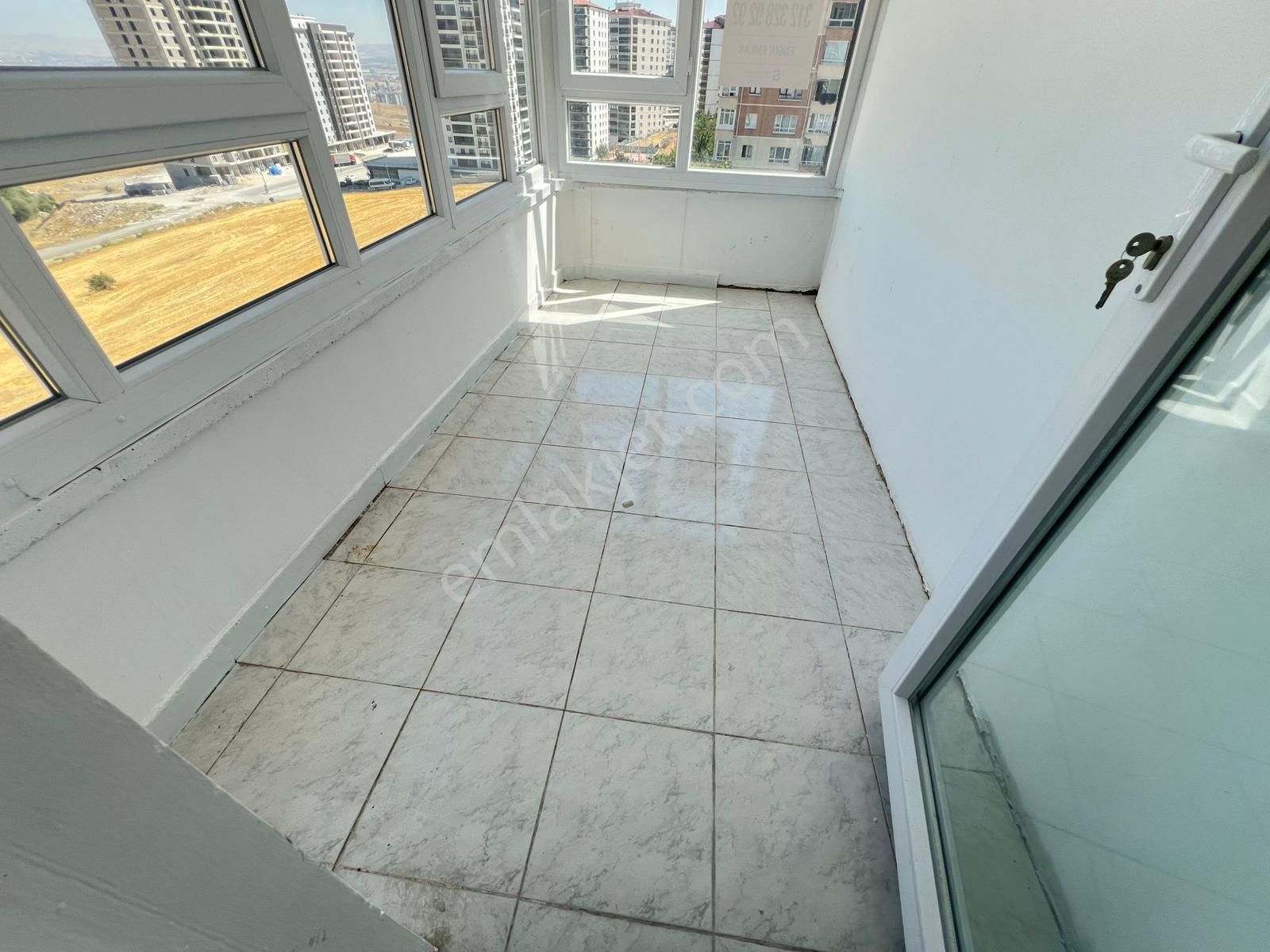 Engin Emlak'tan 5.kat 3+1 Çift Asansörlü Yapılı Daire - Görsel 23