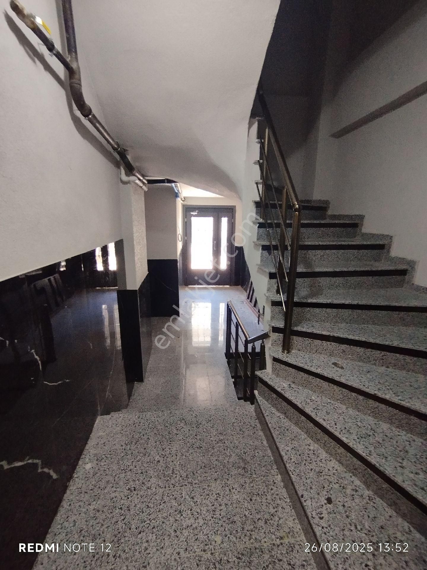 5+1 Üst Dubleks Daire Sancaktepe Atatürk Mah Ddemokrsi Ye Bir Parsel - Görsel 16