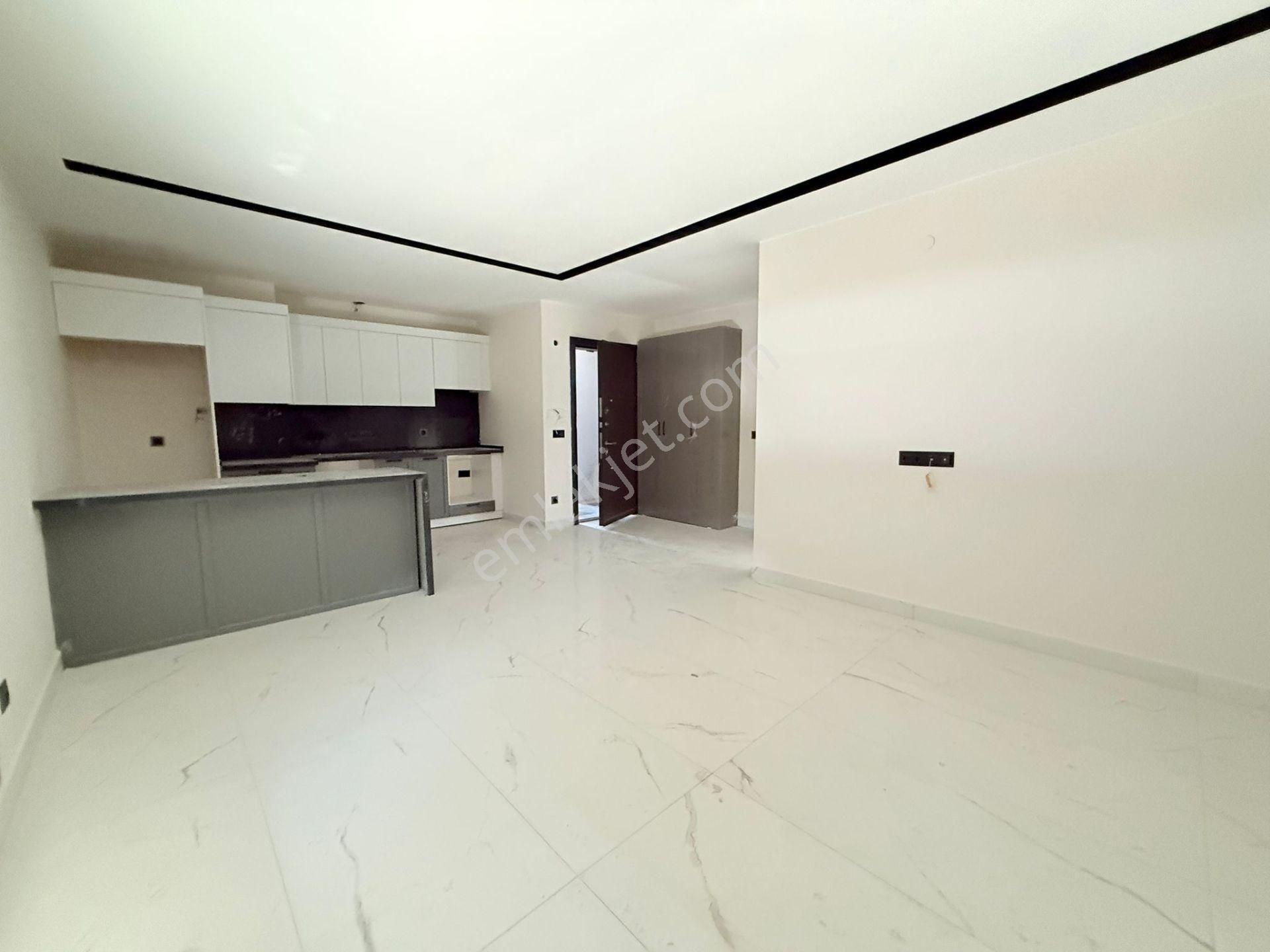 Güvenlık-acık/kapalı Havuz-otopark-hamam-sauna-cafe-yerden Isıtma-lüx-özel Bahçeli-akıllı Ev - Görsel 18