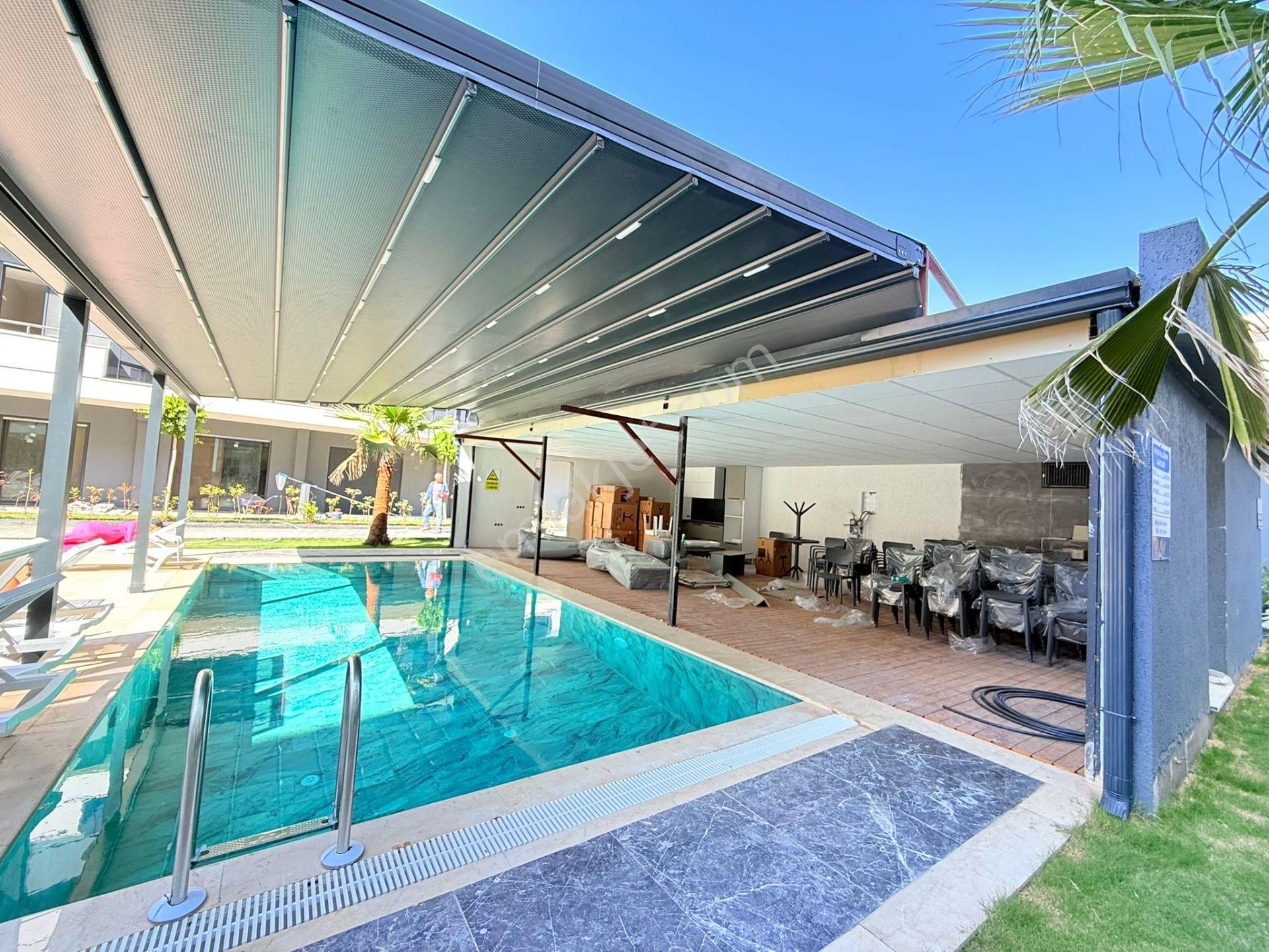 Güvenlık-acık/kapalı Havuz-otopark-hamam-sauna-cafe-yerden Isıtma-lüx-özel Bahçeli-akıllı Ev - Görsel 8