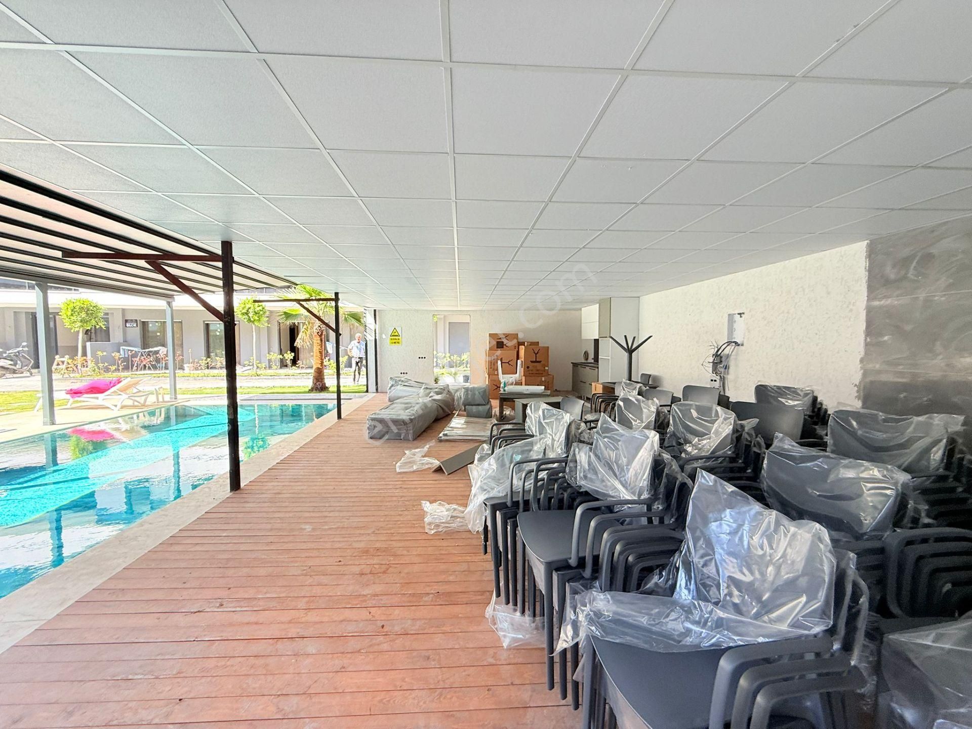 Güvenlık-acık/kapalı Havuz-otopark-hamam-sauna-cafe-yerden Isıtma-lüx-özel Bahçeli-akıllı Ev - Görsel 10