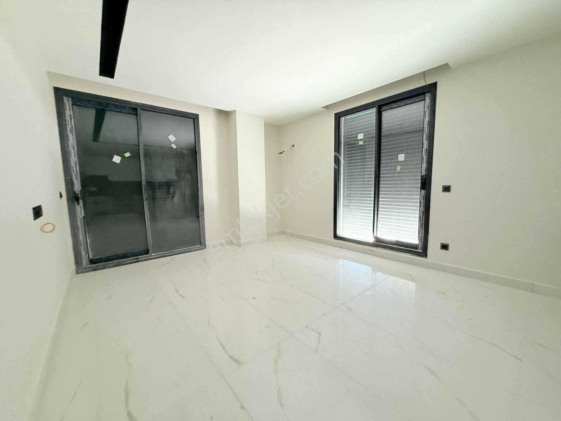 Güvenlık-acık/kapalı Havuz-otopark-hamam-sauna-cafe-yerden Isıtma-lüx-özel Bahçeli-akıllı Ev - Görsel 21