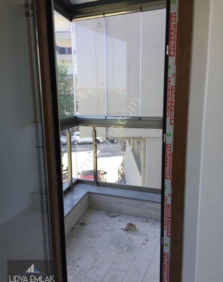Seyrantepe Altınay Caddesinde Kiralık Dublex