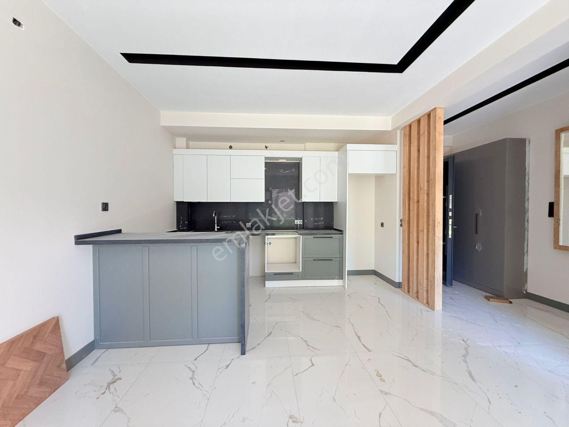 Güvenlık-acık/kapalı Havuz-otopark-hamam-sauna-cafe-yerden Isıtma-lüx-özel Bahçeli-akıllı Ev - Görsel 11