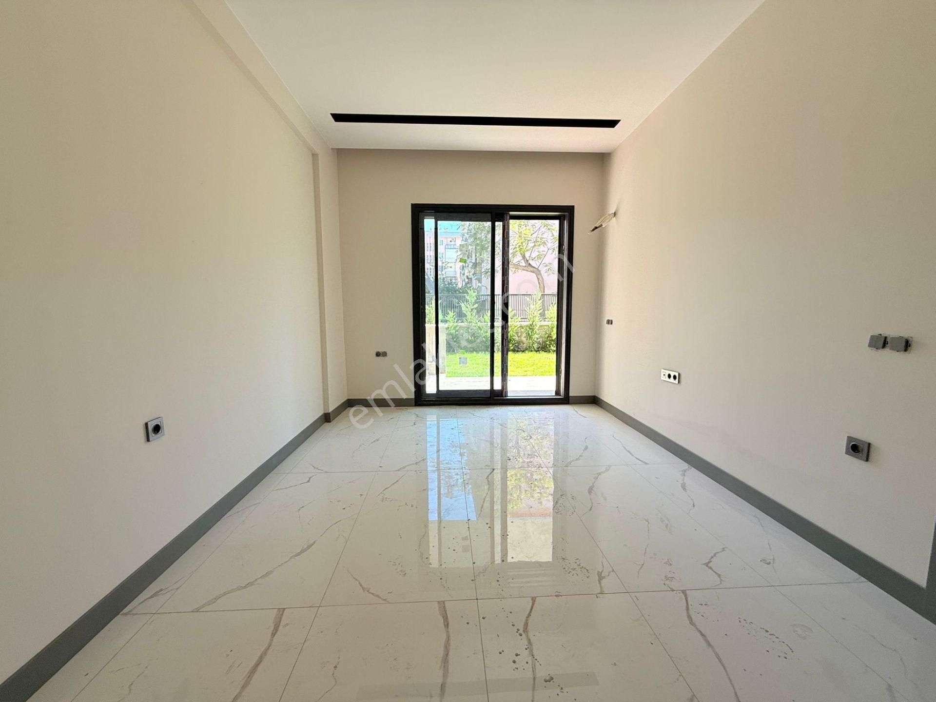 Güvenlık-acık/kapalı Havuz-otopark-hamam-sauna-cafe-yerden Isıtma-lüx-özel Bahçeli-akıllı Ev - Görsel 26