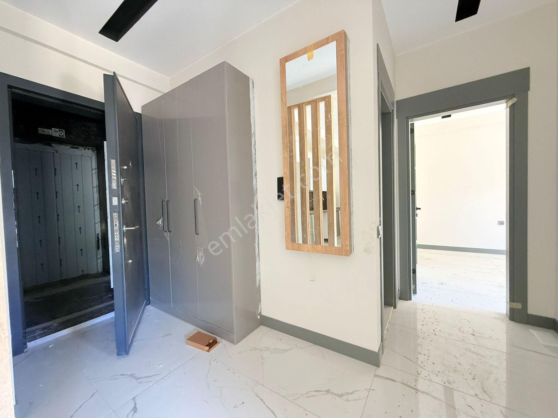 Güvenlık-acık/kapalı Havuz-otopark-hamam-sauna-cafe-yerden Isıtma-lüx-özel Bahçeli-akıllı Ev - Görsel 33