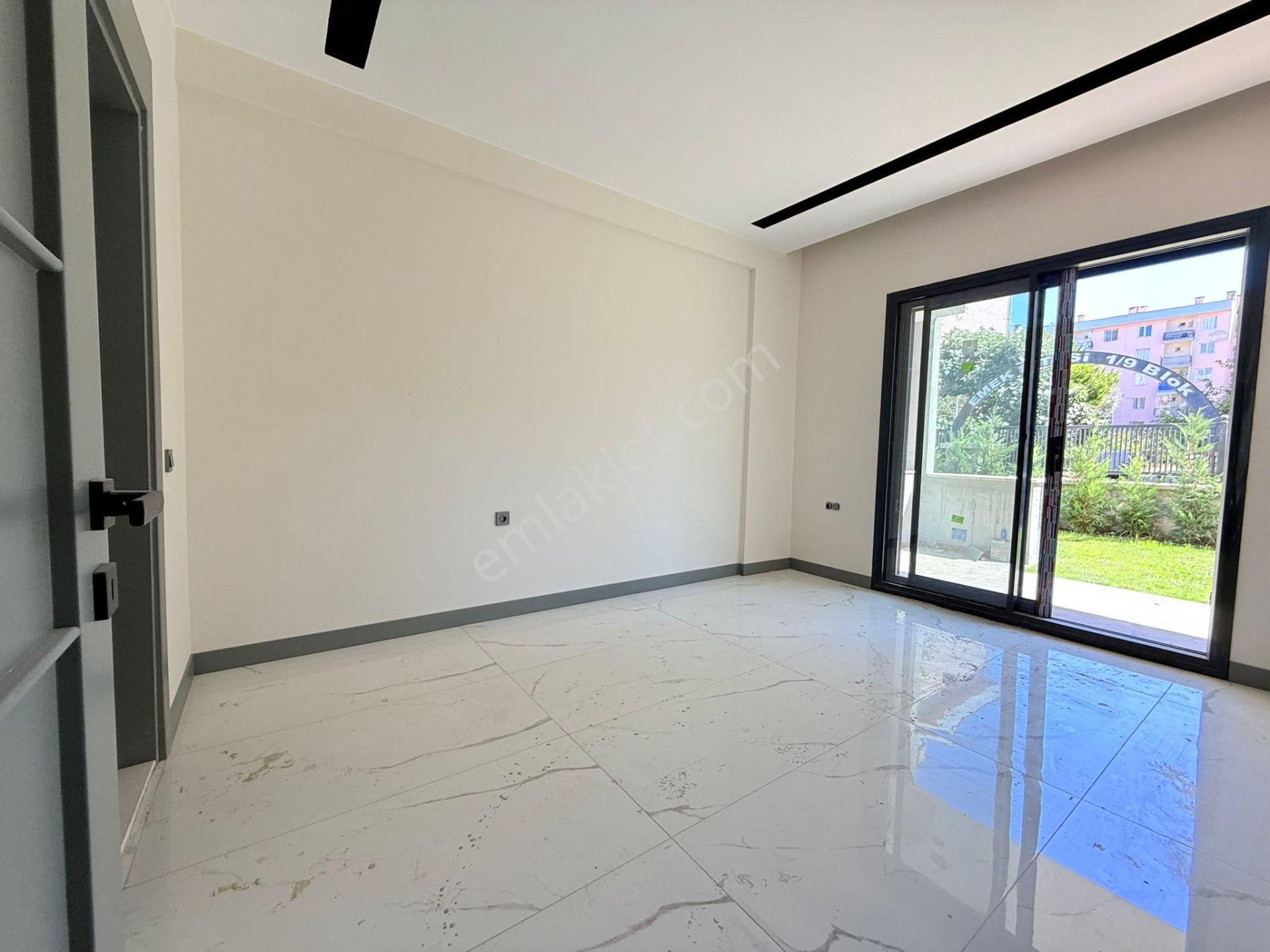 Güvenlık-acık/kapalı Havuz-otopark-hamam-sauna-cafe-yerden Isıtma-lüx-özel Bahçeli-akıllı Ev - Görsel 32