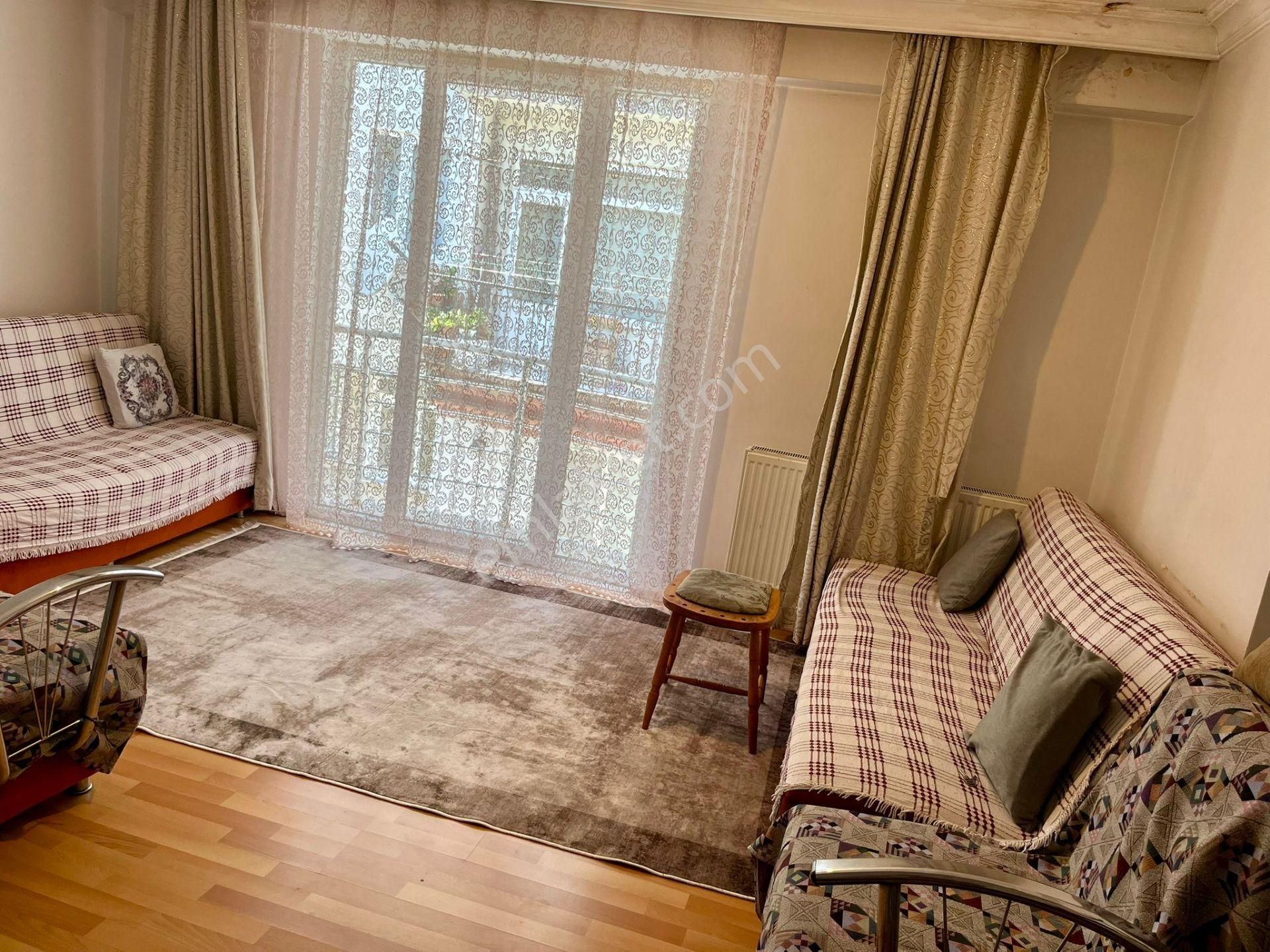 Deluxe 26 ' Dan Genç Binada Ara Kat 2+1 85 M2 Fırsat Daire